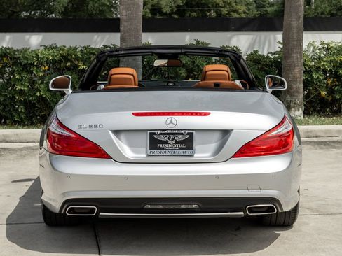 Used 2016 Mercedes-Benz SL 550 image 7
