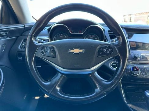 Used 2016 Chevrolet Impala LTZ w/ Enhanced Convenience Package image 27