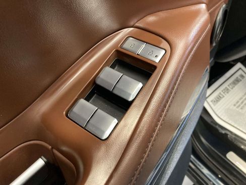 Certified 2025 Lincoln Navigator Reserve image 21