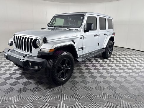 Used 2022 Jeep Wrangler Unlimited Sahara AWD/4WD image 1