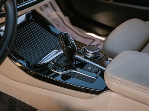 Used 2019 BMW X3 xDrive30i w/ Premium Package image 14