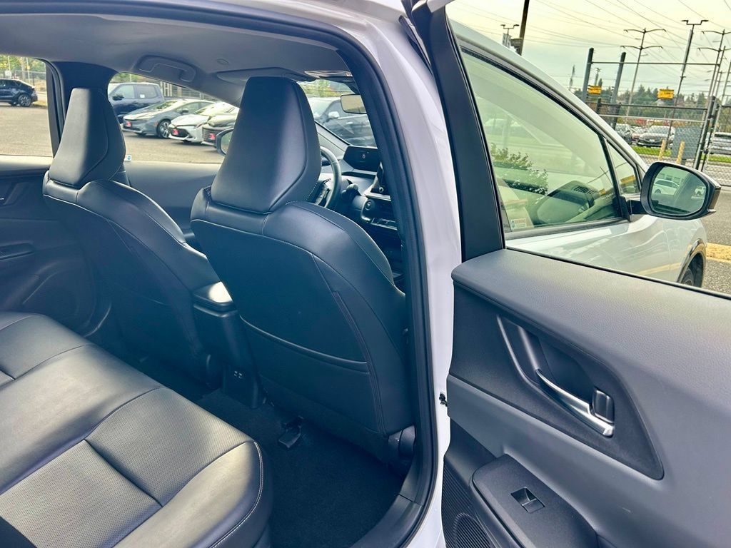 Certified 2023 Toyota Prius XLE FWD image 13