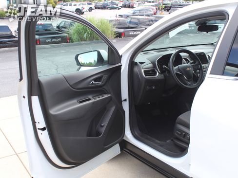 Certified 2024 Chevrolet Equinox LT image 10