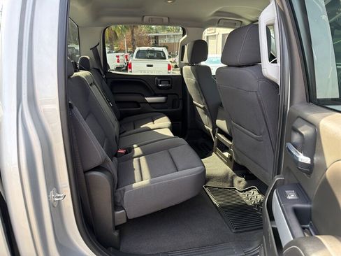 Used 2018 Chevrolet Silverado 1500 LT w/ All Star Edition AWD/4WD image 22