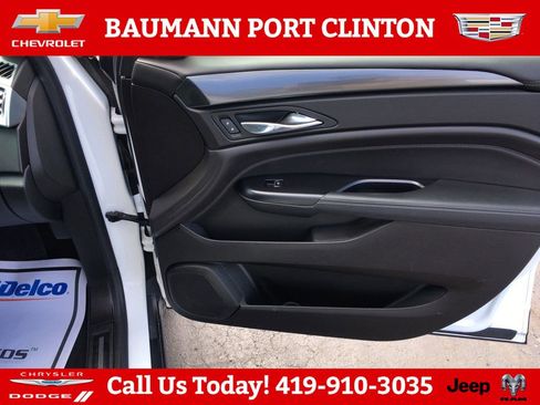 Used 2016 Cadillac SRX Performance w/ Midnight Edition Package AWD/4WD image 12