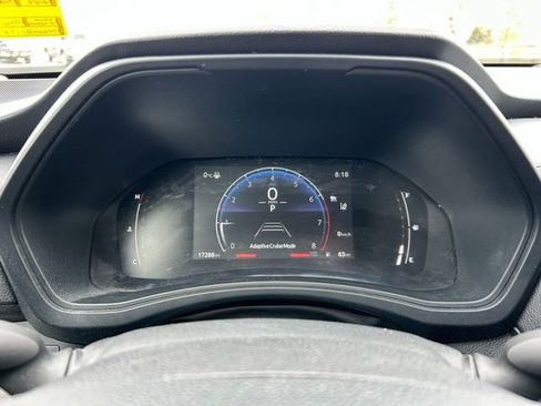 Used 2024 Toyota Grand Highlander XLE image 12