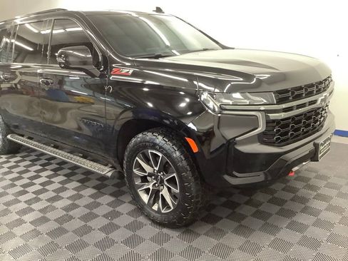 Used 2021 Chevrolet Suburban Z71 w/ Luxury Package AWD/4WD image 28
