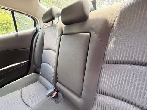 Used 2014 MAZDA MAZDA3 i Touring FWD image 28