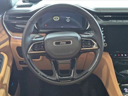 New 2026 Jeep Grand Cherokee L Summit image 10