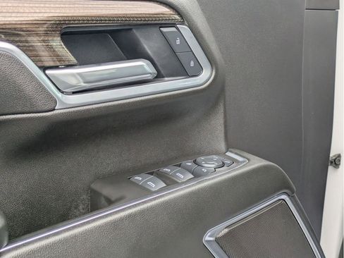 Used 2025 Chevrolet Silverado 2500 LT w/ All Star Edition image 12