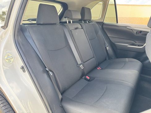 Used 2023 Toyota RAV4 LE image 18