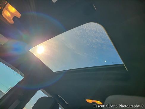 Used 2023 Chevrolet Colorado ZR2 w/ ZR2 Convenience Package III image 10