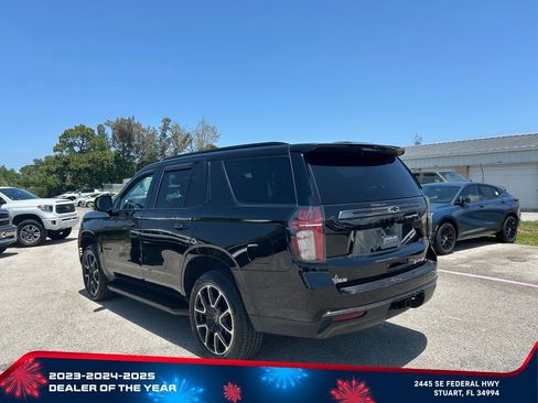 Used 2021 Chevrolet Tahoe RST w/ Luxury Package AWD/4WD image 5