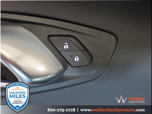 Used 2022 Chevrolet Camaro LT w/ Technology Package RWD image 14