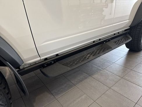 Used 2026 Ford Bronco Badlands AWD/4WD image 9