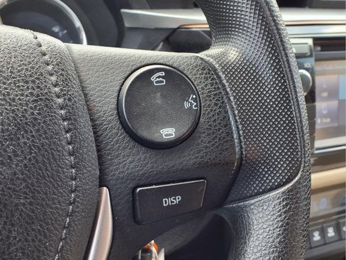 Used 2015 Toyota Corolla LE FWD image 20
