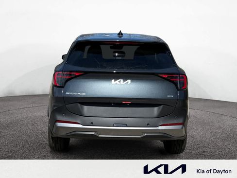 New 2026 Kia Sportage S image 4