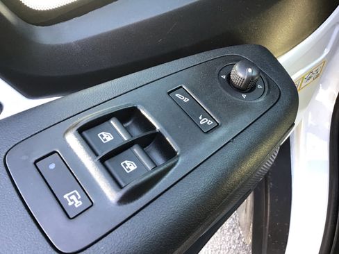 New 2026 RAM ProMaster 1500 w/ Convenience Group image 24