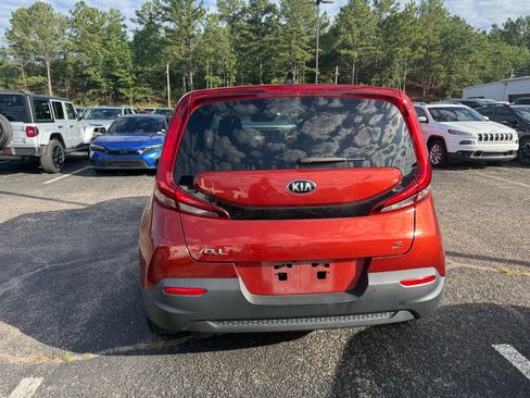 Used 2021 Kia Soul S FWD image 6