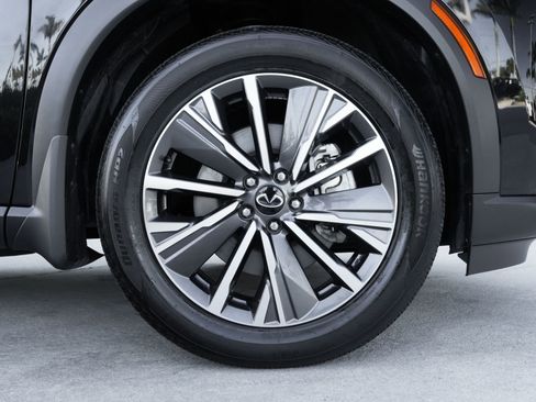 Certified 2026 INFINITI QX60 Luxe w/ Cargo Package FWD image 26