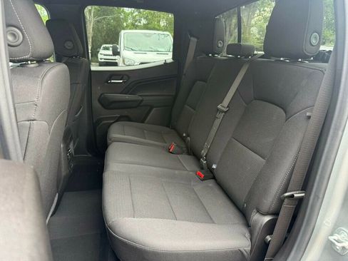 Used 2025 Chevrolet Colorado LT w/ Advanced Trailering Package RWD image 7