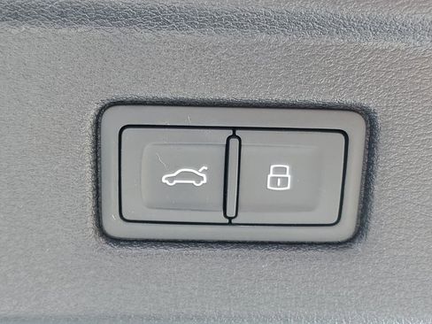 Used 2019 Audi A5 2.0T Premium w/ Convenience Package image 8