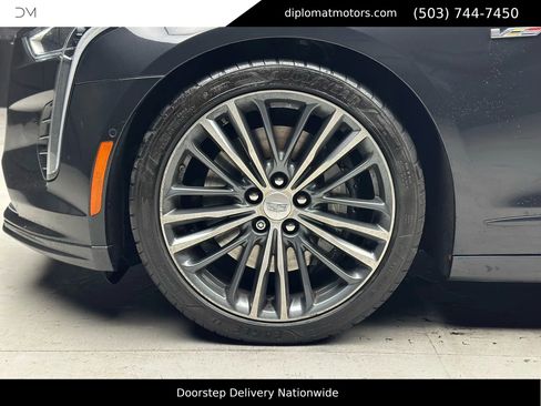 Used 2020 Cadillac CT6 V w/ LPO, Premium Carpet Package image 37