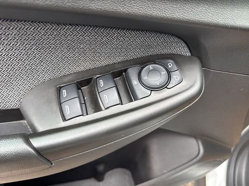 Used 2022 Chevrolet TrailBlazer LT w/ Convenience Package image 9