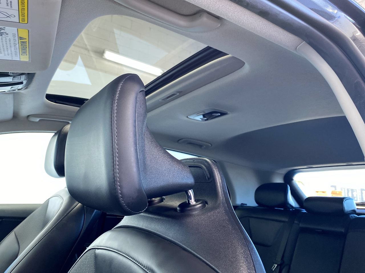 Certified 2023 Kia Niro EX Touring FWD image 19