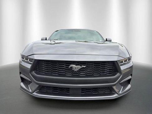 Certified 2024 Ford Mustang Coupe RWD image 8
