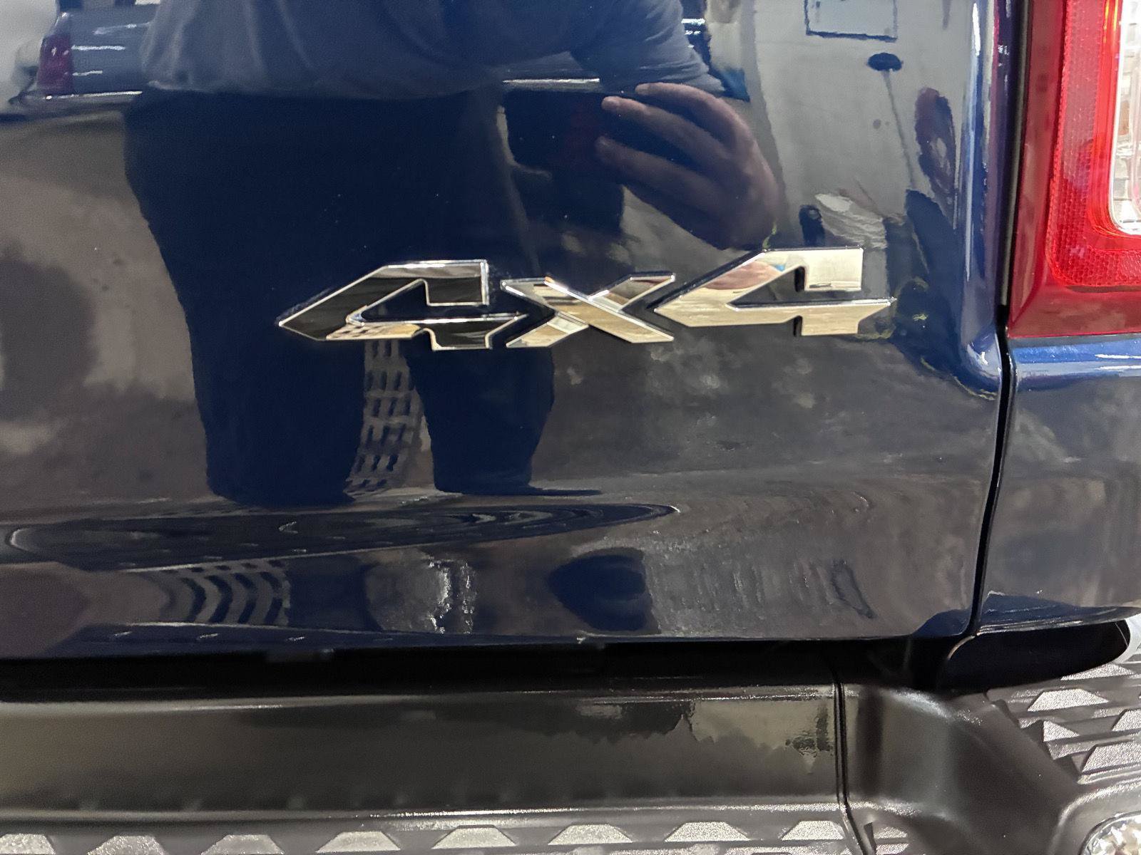 Used 2022 RAM 1500 Big Horn AWD/4WD image 12