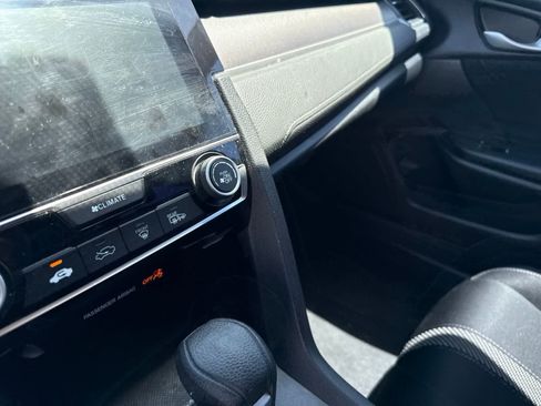 Used 2018 Honda Civic EX image 24