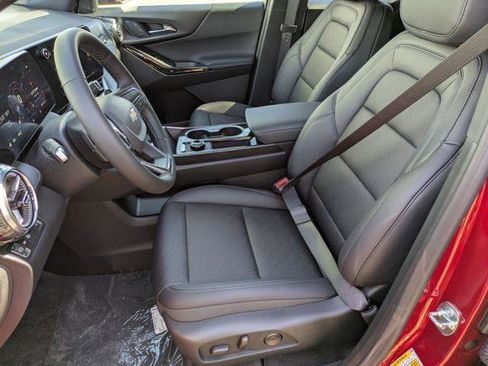New 2026 Chevrolet Equinox LT AWD/4WD image 11