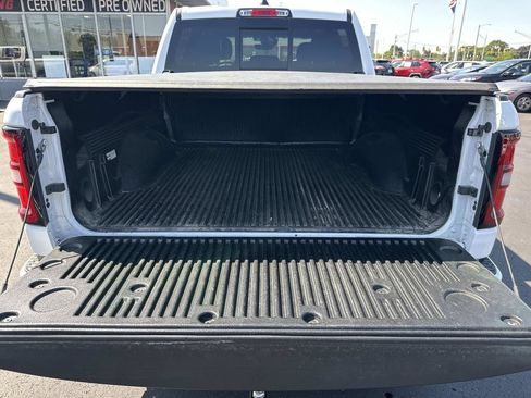 Used 2025 RAM 1500 Big Horn AWD/4WD image 10