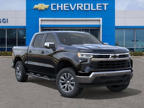 New 2026 Chevrolet Silverado 1500 LT w/ Z71 Off-Road Package AWD/4WD image 7