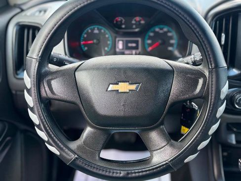 Used 2016 Chevrolet Colorado W/T RWD image 16