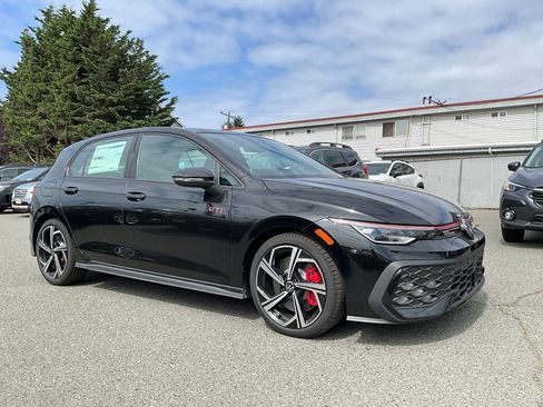 New 2025 Volkswagen GTI SE image 3