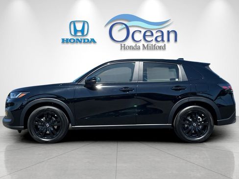 New 2026 Honda HR-V Sport image 2