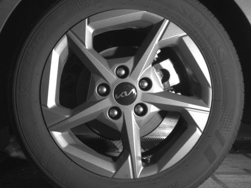 Used 2025 Kia K4 FWD image 14