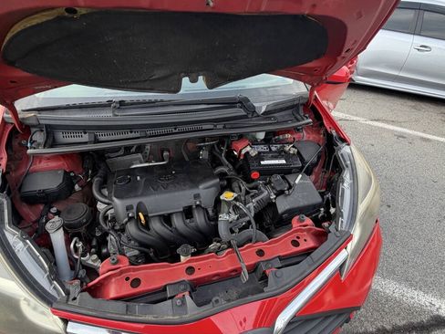 Used 2015 Toyota Yaris L FWD image 2