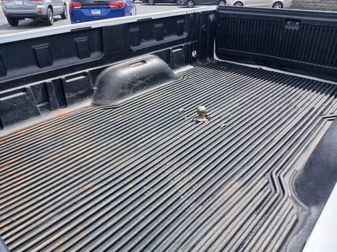 Used 2008 Chevrolet Silverado 2500 W/T w/ Snow Plow Prep Package image 9