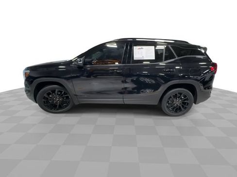 Certified 2024 GMC Terrain SLT w/ Elevation Edition AWD/4WD image 5