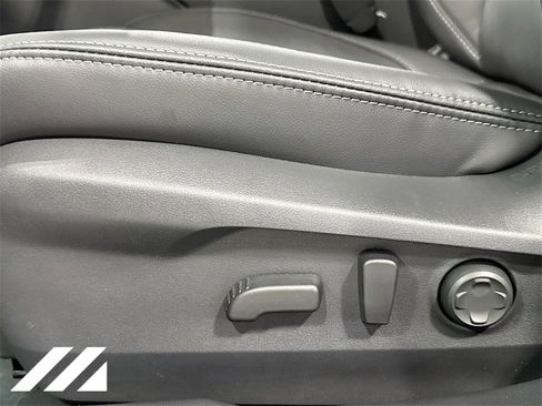 Certified 2025 Subaru Outback Touring XT w/ Popular Package #2 image 21