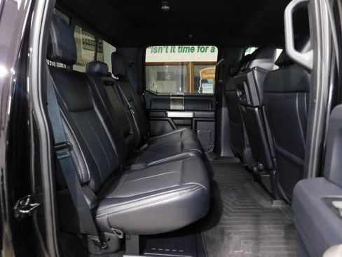 Used 2022 Ford F250 Lariat w/ Black Appearance Pkg image 92