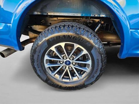 Used 2020 Ford F150 Lariat w/ Equipment Group 502A Luxury image 27