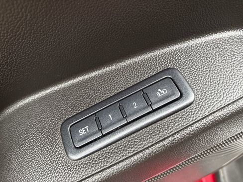 Used 2015 Chevrolet Tahoe LT AWD/4WD image 16