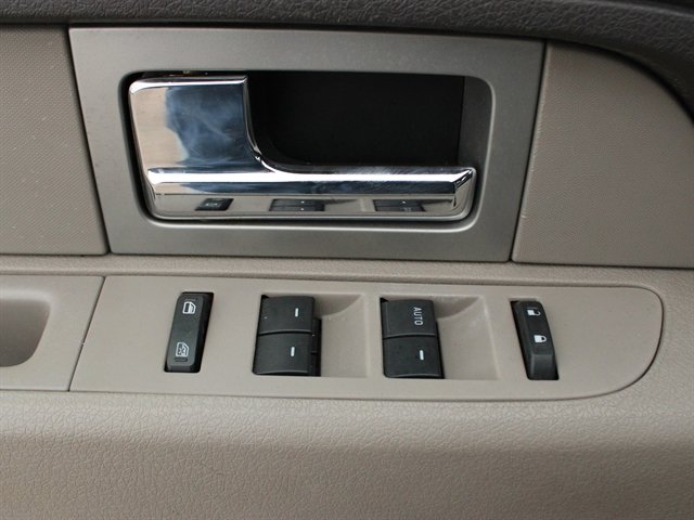 Used 2009 Ford F150 XLT RWD image 13