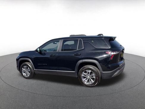Used 2025 Chevrolet Equinox LT FWD image 10