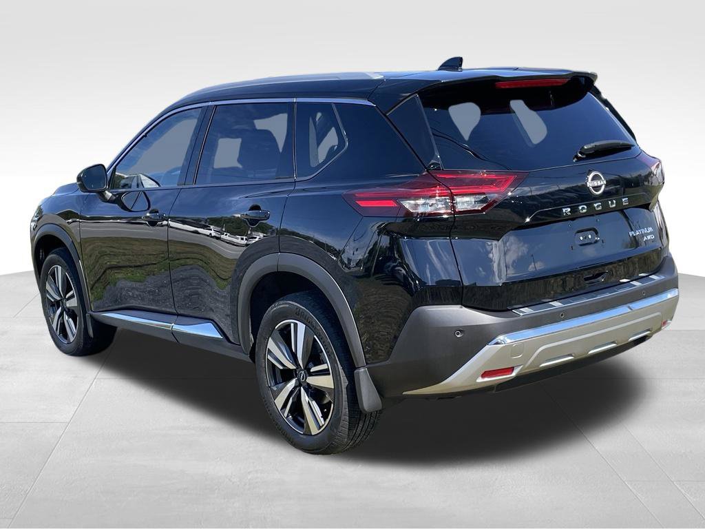 Certified 2023 Nissan Rogue Platinum w/ Platinum Premium Package AWD/4WD image 5