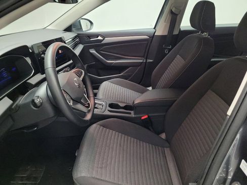 Used 2025 Volkswagen Jetta S image 17